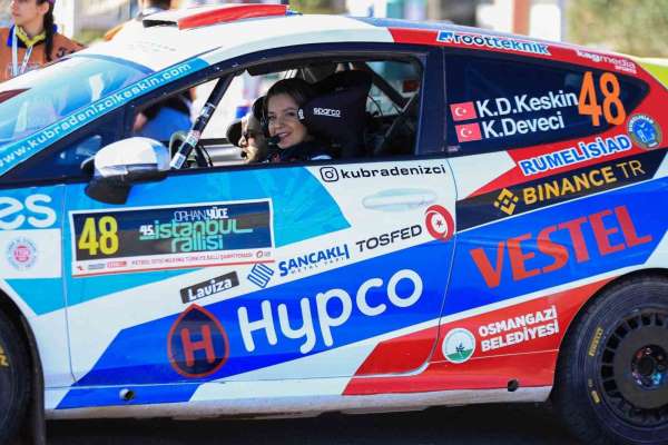 Osmangazi'nin gururu İstanbul Rallisi'nde podyuma çıktı