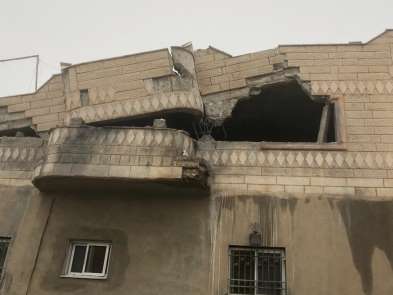 İsrail ordusu Filistinli Halil Cebbarin'in evini yıktı 