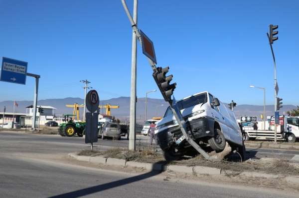 Bolu'da zincirleme trafik kazası: 1 yaralı 