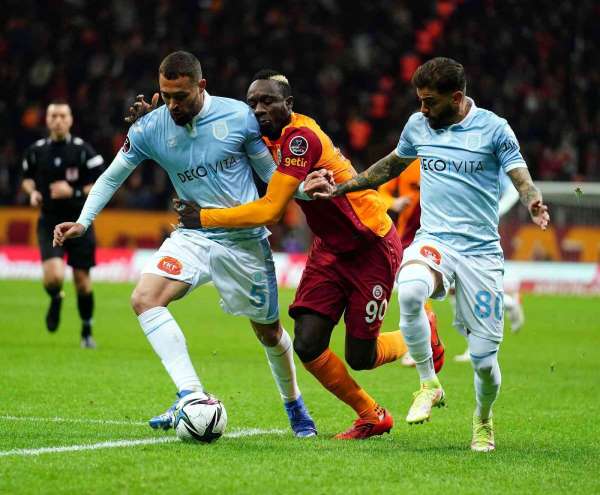 Mbaye Diagne sakatlandı