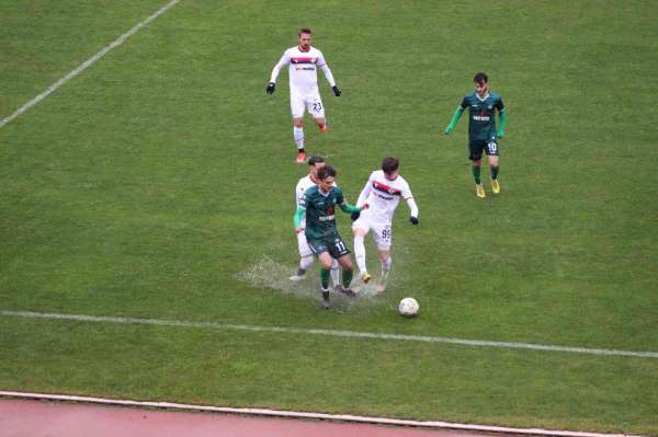 TFF 2. Lig: Kırklarelispor: 1 - 1461 Trabzon: 2