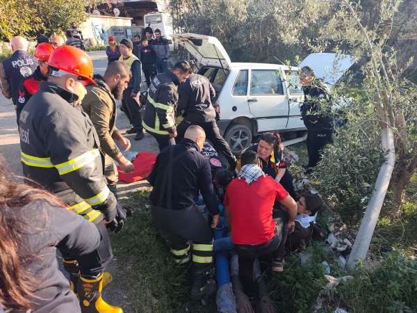 Erzin'de trafik kazası: 3 yaralı