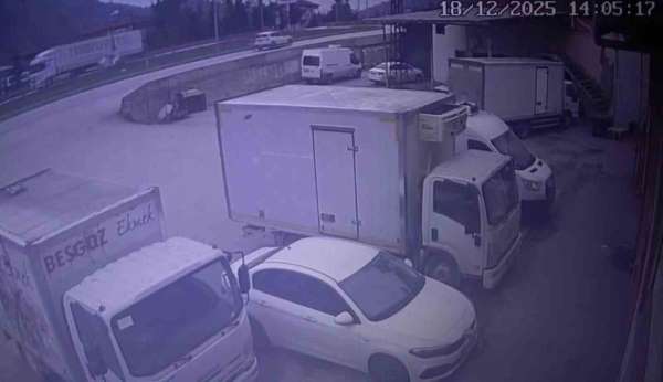 Genç avukatın hayatını kaybettiği feci kaza kamerada