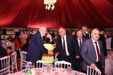 Şehit ve gazi yakınları ile buluştular