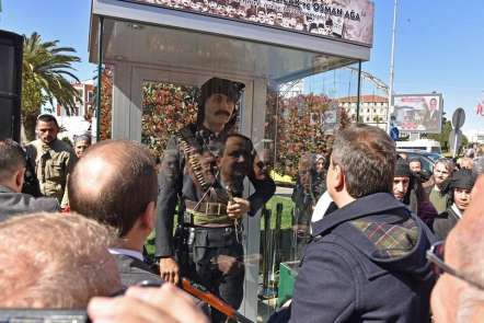 Osman Ağa'nın balmumu heykeli Giresun'da sergilenmeye başlandı 