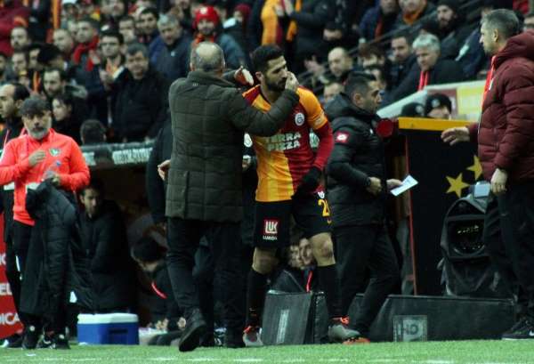 Galatasaray ligin ikinci yarısına galibiyetle başladı 