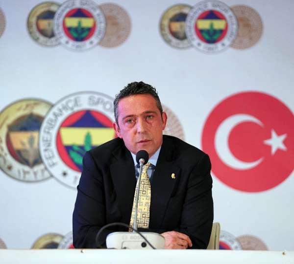 Ali Koç: 'Cumhurbaşkanımız tavrı ile örnek olmalı'