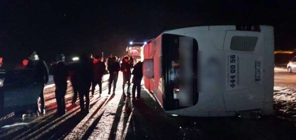 Kayseri'deki otobüs kazasında 14 kişi yaralandı 