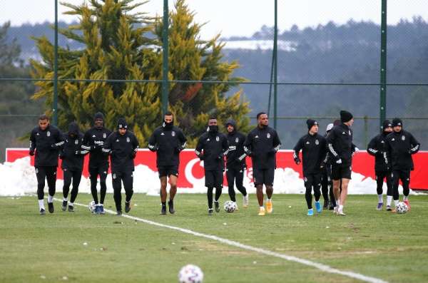 Beşiktaş'ta 3 günlük izin bitti