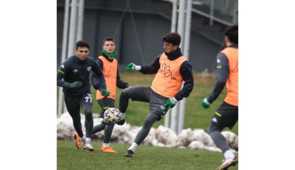 Bursaspor'da Balıkesirspor maçı hazırlıkları devam ediyor