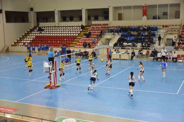 Yarı finalde Bozüyük Belediyesi Eğitim Spor, Beykoz Belediyesi'ne yenildi - Bilecik haber