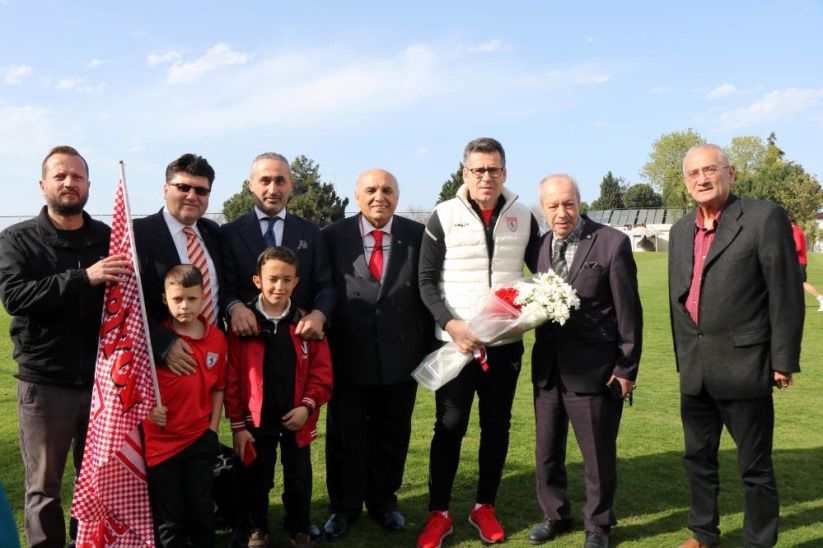 Hüseyin Eroğlu: '11 yıl sonra gelen şampiyonlukla sözümüzü yerine getirdik'