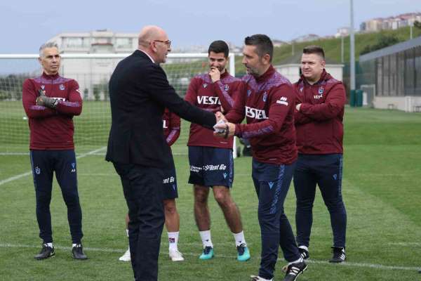 Trabzonspor'un yeni teknik direktörü Nenad Bjelica ilk antrenmanına çıktı