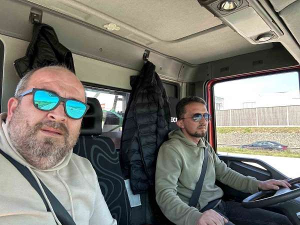 Gurbetçilerden Türkeli'ye itfaiye aracı