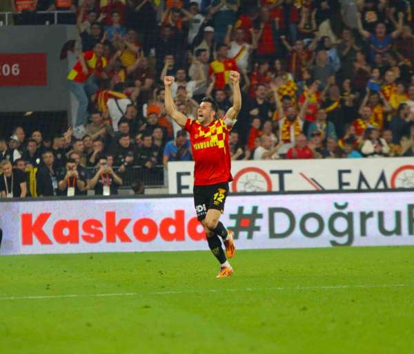 Trendyol Süper Lig: Göztepe: 1 - Beşiktaş: 1