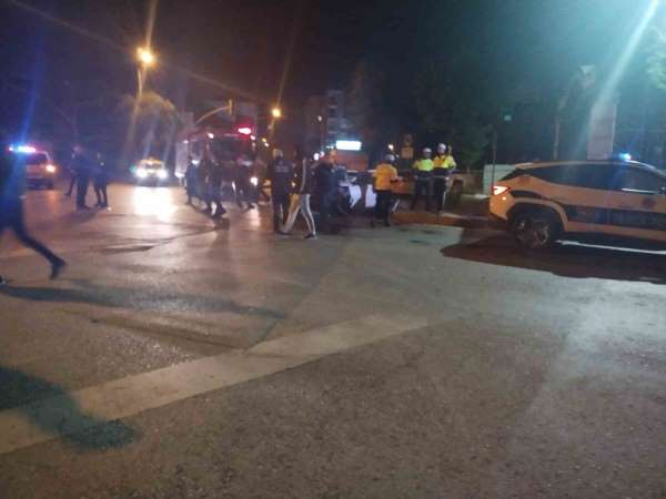Pendik'te trafik kazası: 2'si ağır 4 yaralı