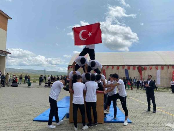 19 Mayıs Atatürk'ü Anma, Gençlik ve Spor Bayramı'nın 106. yılı coşkuyla kutlandı