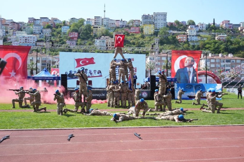 Samsun'da 19 Mayıs coşkuyla kutlandı