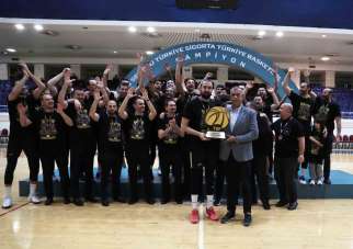 Esenler Erokspor, Basketbol Süper Ligi'ne yükseldi
