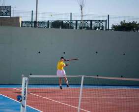 Kuşadası Tenis Kulübü'nde 19 Mayıs turnuvası heyecanı yaşandı