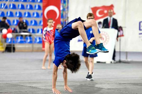 Rize'de 19 Mayıs Atatürk'ü Anma Gençlik ve Spor Bayramı etkinlikleri