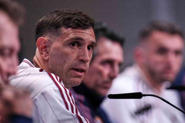 Emiliano Martinez: 'Beraber mücadele ettiğimizde herkesi yenebiliriz'