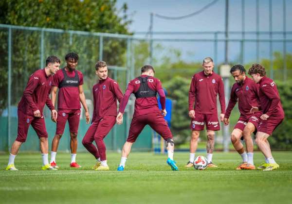 Trabzonspor ligi 10. kez 3. sırada tamamladı
