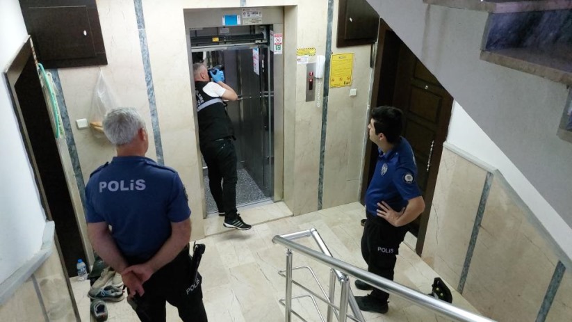 Samsun'da asansör 4. kattan zemine düştü: 1 yaralı