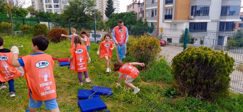 Samsun'da minik çevrecilerden büyüklere çevre dersi