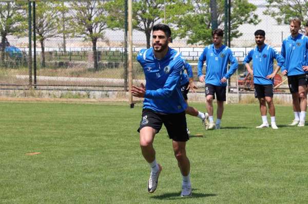 Menemen FK'da, Mazlum Demir takımdan ayrılıyor