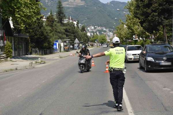 Ordu'da bir haftada 16 binden fazla araç ve sürücüsü denetlendi