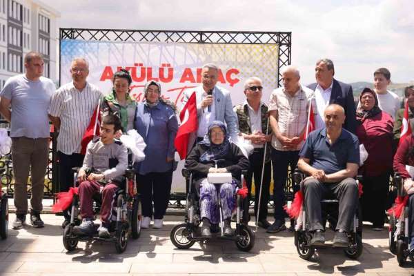 İlkadım'da engelli araçları ihtiyaç sahiplerine ulaştırıldı