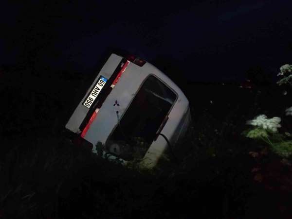 Tokat'ta minibüs takla attı: 1 yaralı
