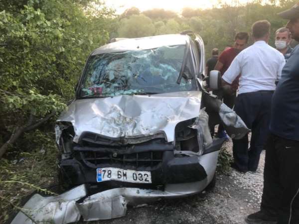 Kızılcahamam'da maddi hasarlı trafik kazası