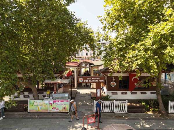 Ömer Halisdemir Parkı'na yoğun ilgi