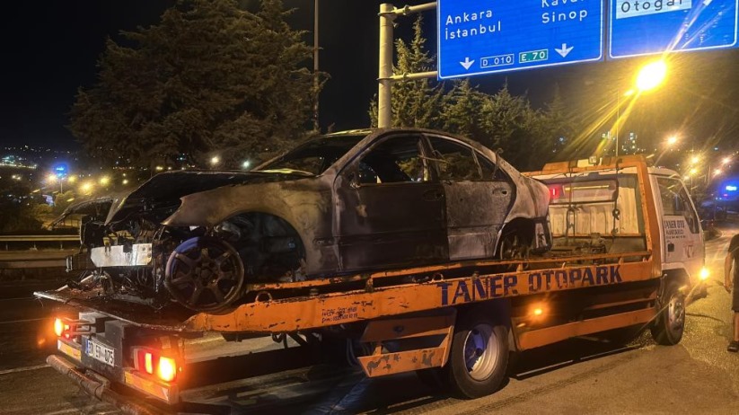 Samsun'da gurbetçi ailenin otomobili alev alev yandı