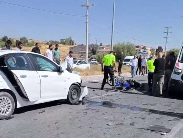 Bitlis'te feci kaza: Motosiklet sürücüsü baba ve oğlu hayatını kaybetti