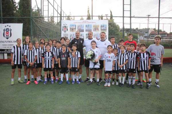 13 yaşındaki genç yetenek Pamukkale Beşiktaş'ta yetişti, Galatasaray'a transfer oldu