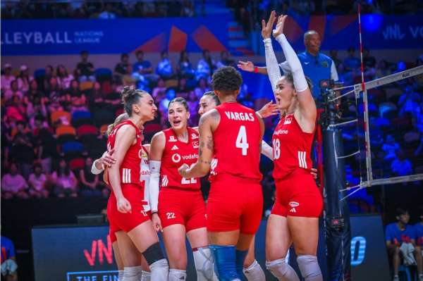Kadın Milli Voleybol Takımı'nın 2026 Akdeniz Oyunları kadrosu belli oldu