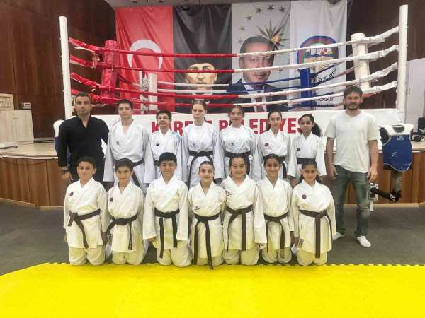 Körfez'de gençler 11 farklı branşta eğitim alıyor