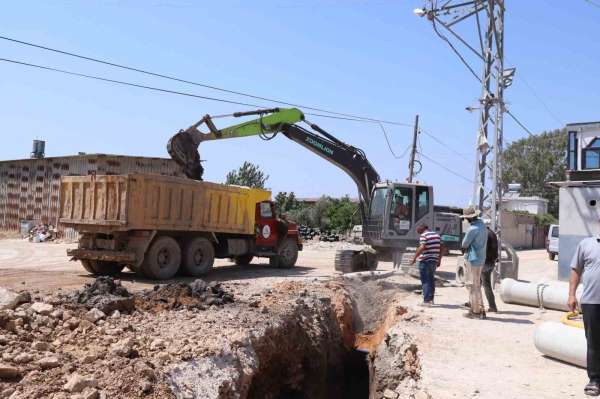 Tayfur Sökmen Mahallesi'nde kanalizasyon çalışmaları hız kazandı