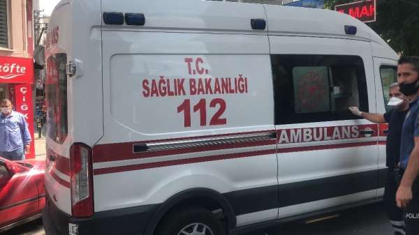 Buluştuğu kişi travesti çıkınca bıçakladı, sinir krizi geçirdi