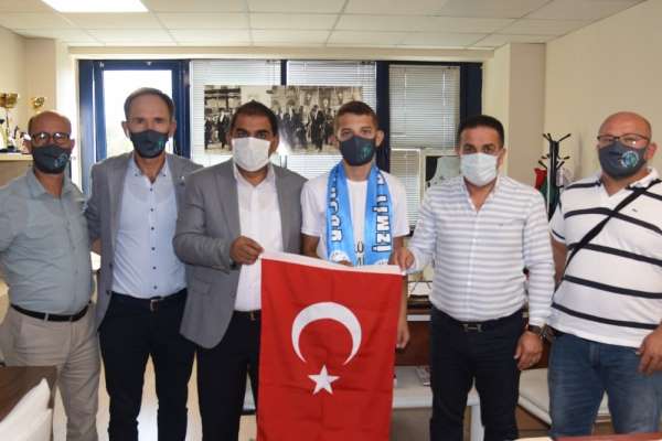 İzmit Belediyesporlu güreşçiye Milli Takım'dan davet