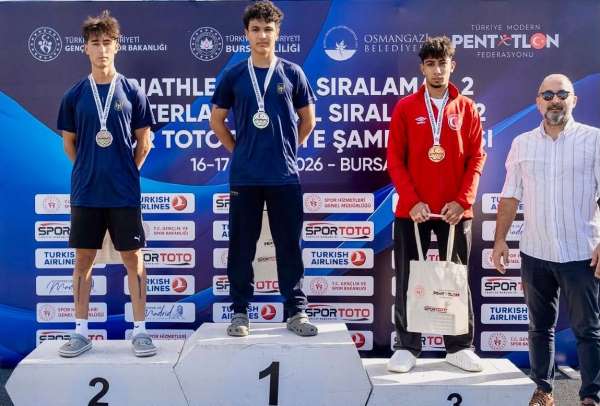 Bandırmalı sporculardan Triathle Şampiyonası'nda 4 derece