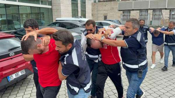 Öldürmeye teşebbüsten 15 yıl hapis cezasıyla aranan hükümlü saklandığı evde silahlarla yakalandı