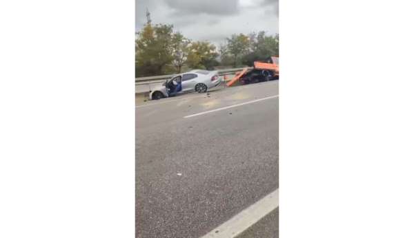 Bursa'da zincirleme kaza: 3'ü ağır 4 yaralı