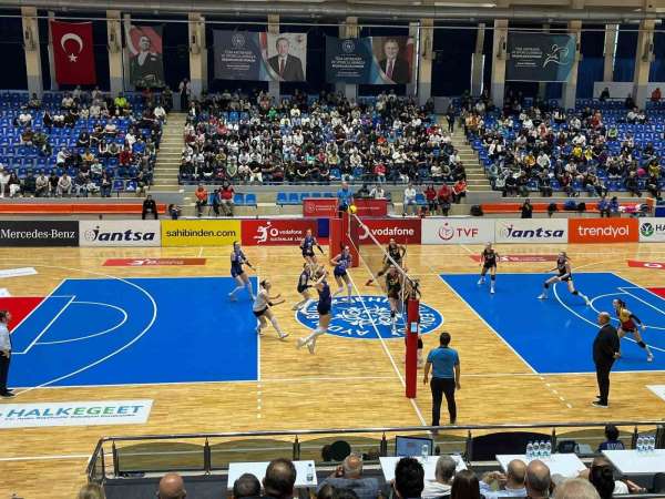 Göztepe Aydın deplasmanından 3-0'lık galibiyetle döndü