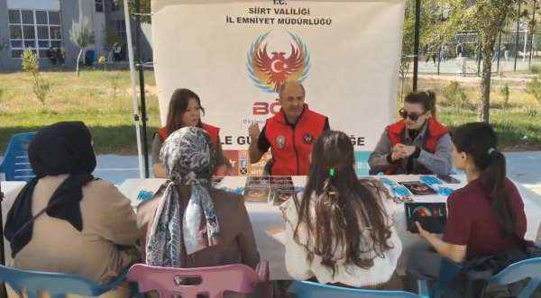 Siirt'te polis, üniversite öğrencilerini bilgilendirdi