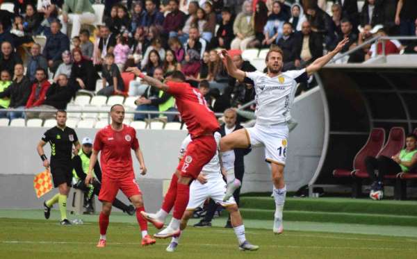 TFF 2. Lig: Karaman FK: 0 - MKE Ankaragücü: 0