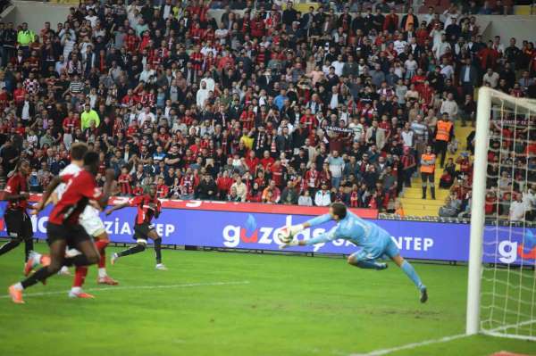 Trendyol Süper Lig: Gaziantep FK: 3 - Antalyaspor: 0